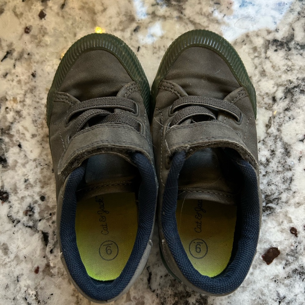 Cat & Jack Toddler Boys' Paolo Sneakers Gray Size 9 EUC